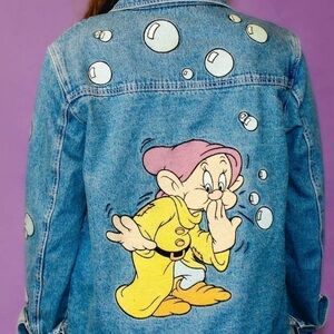 Cakeworthy Disney Snow White Dopey Bubbles Denim Jacket Size Large